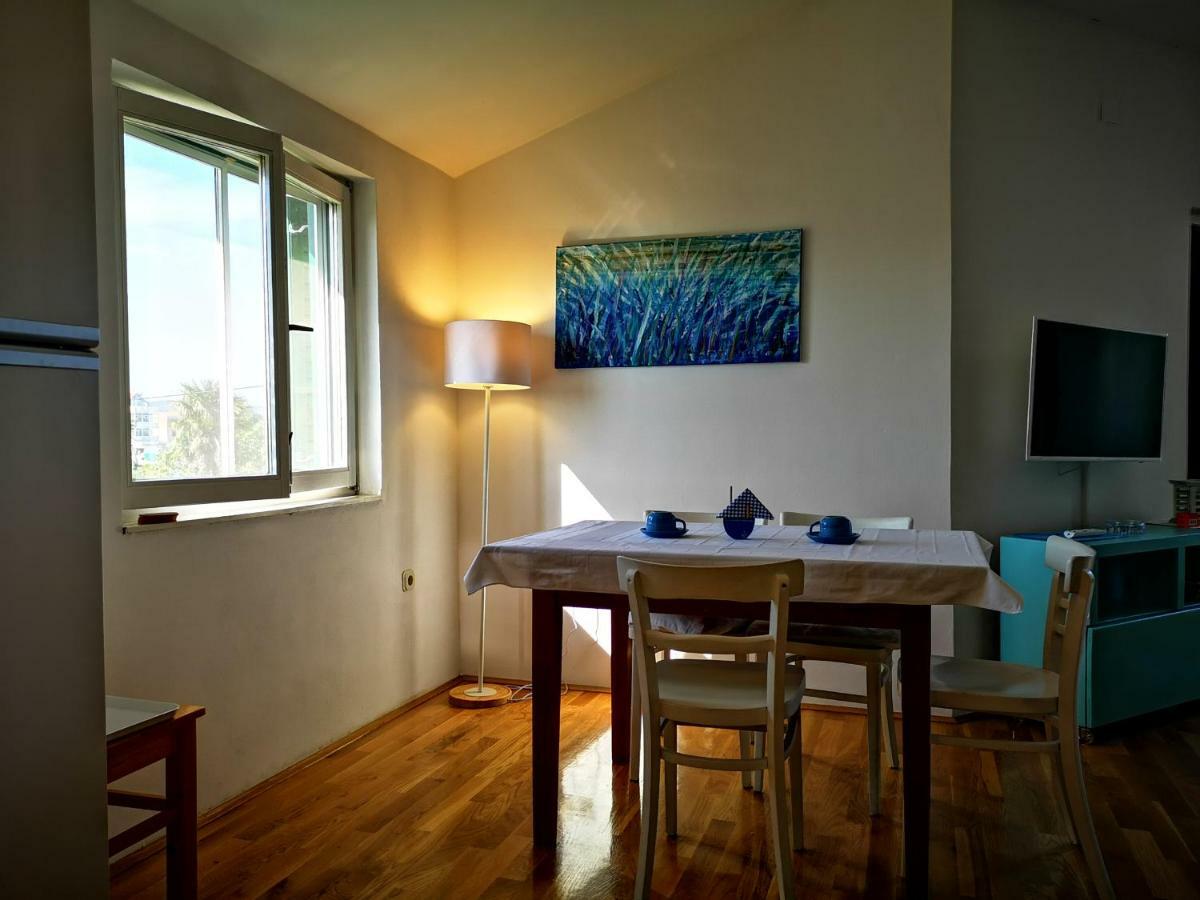 Apartmani Labud Sukošan Exterior foto